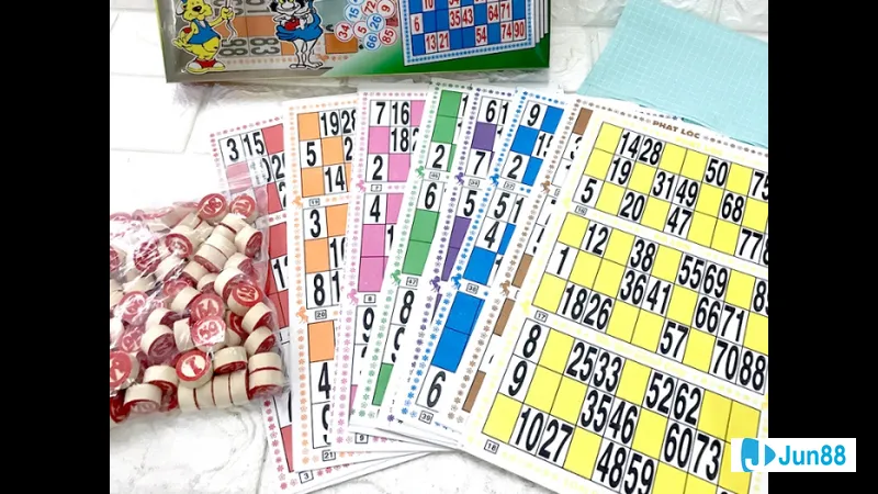 Người đàn ông đang soi cầu lô rơi Người đang soi cầu lô rơi